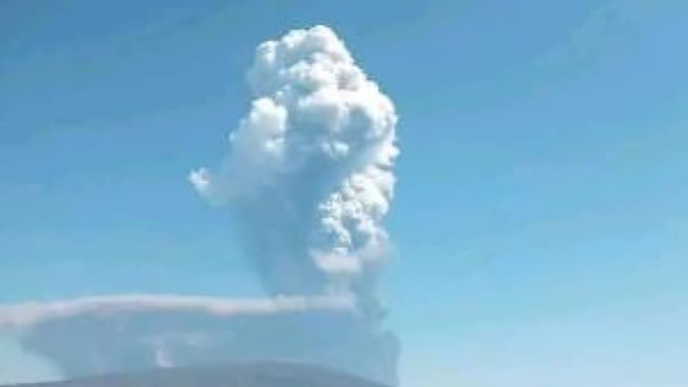 Ethiopian Volcano Erupts After 12,000 Years of Dormancy, Authorities Monitor Activity