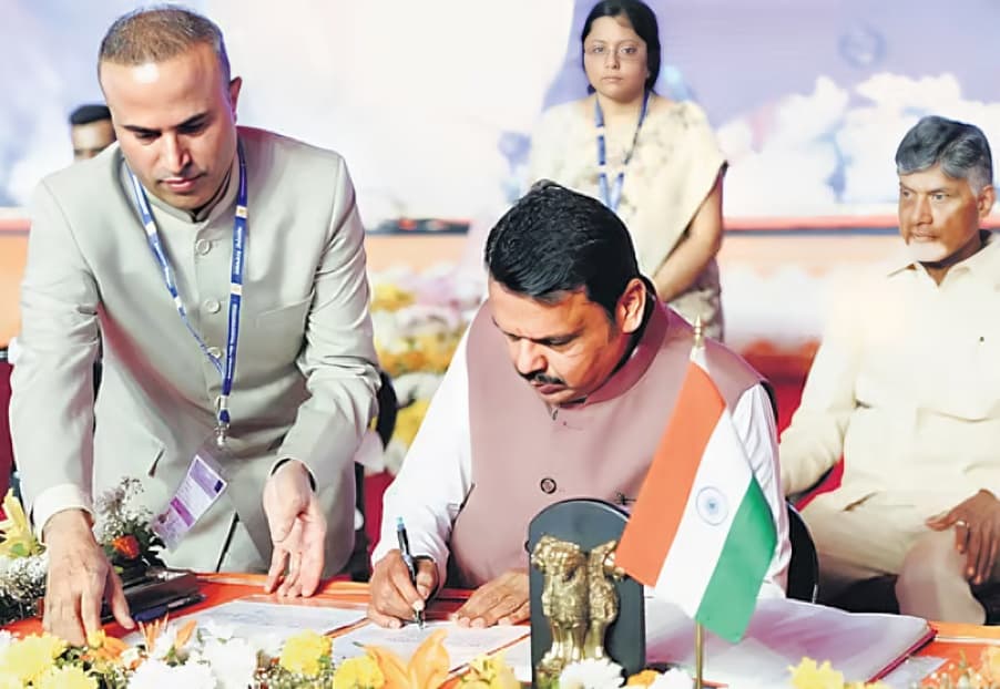 Devendra Fadnavis Retorts to Eknath Shinde’s Remark, Vows Strong Action