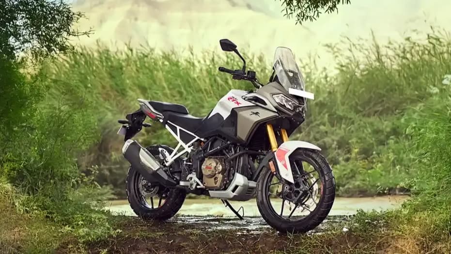 TVS Apache RTX 300 Deliveries Begin in Bengaluru