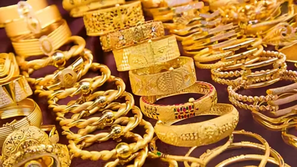 Gold Price Today December 17, 2025: Rates Remain Largely Stable Across Major Indian Cities