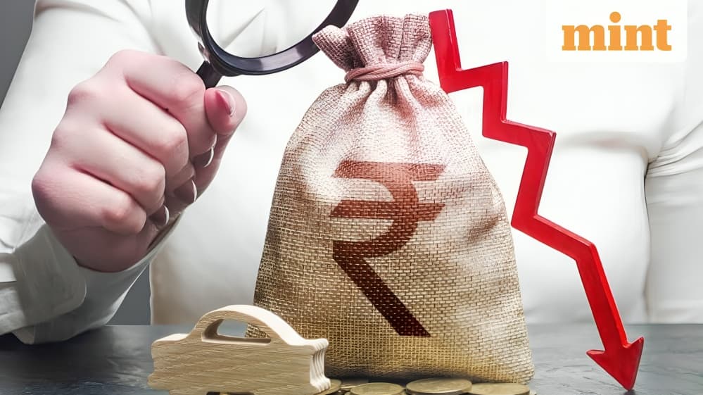 Why the Indian Rupee May Remain Asia’s Weakest Currency in FY26