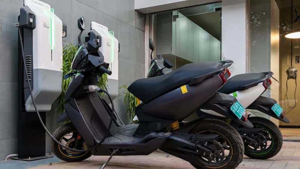 Ather Energy Expands Fast Charging Network to Over 5,000 Locations Across India