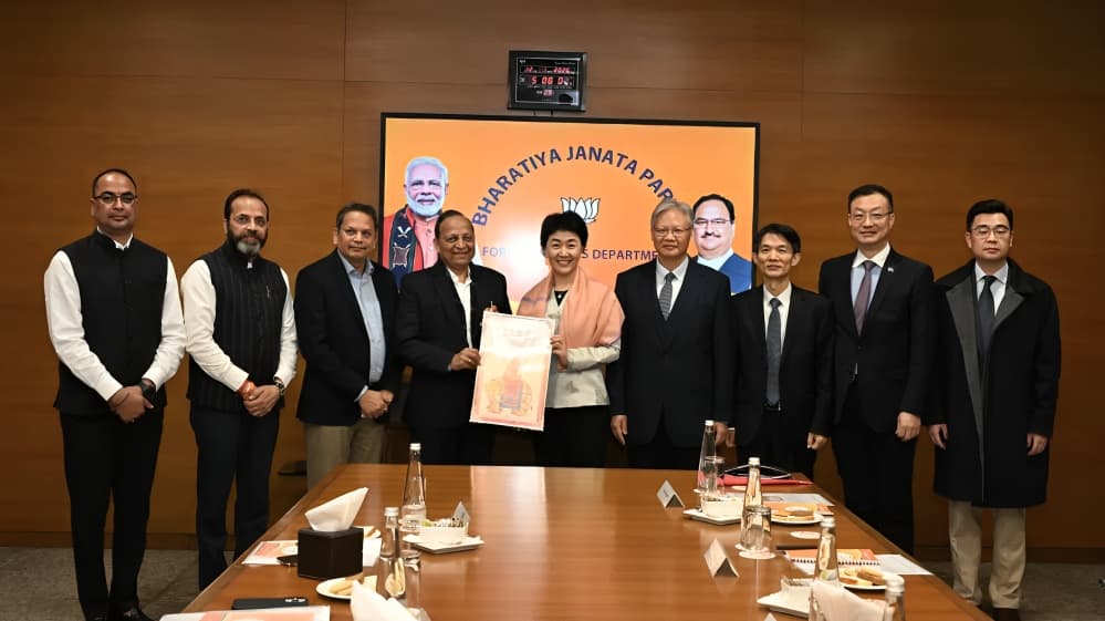 Congress Criticizes BJP for Hosting Communist Party of China Delegation