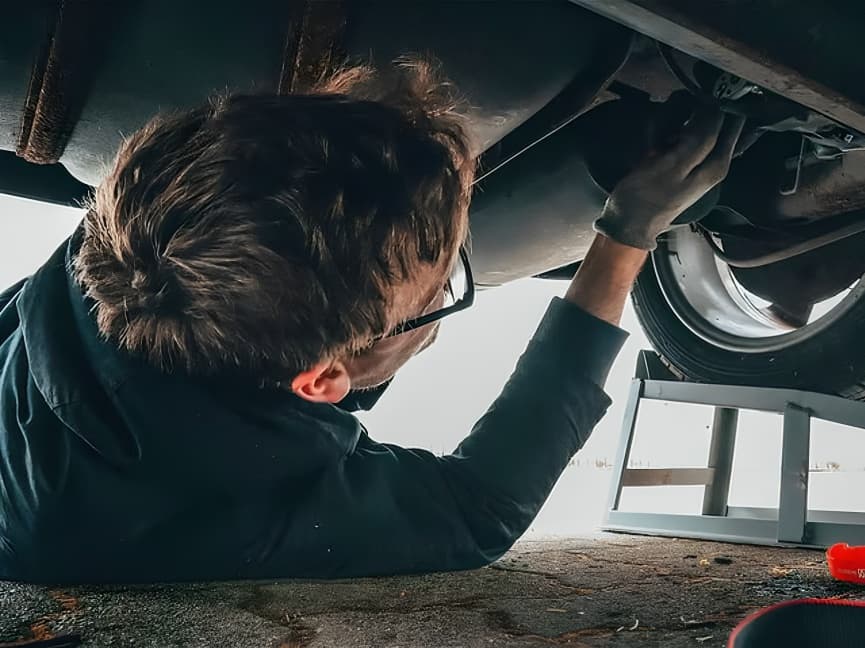Oman Introduces Auto Insurance Reform: Drivers to Receive Compensation for Delayed Car Repairs