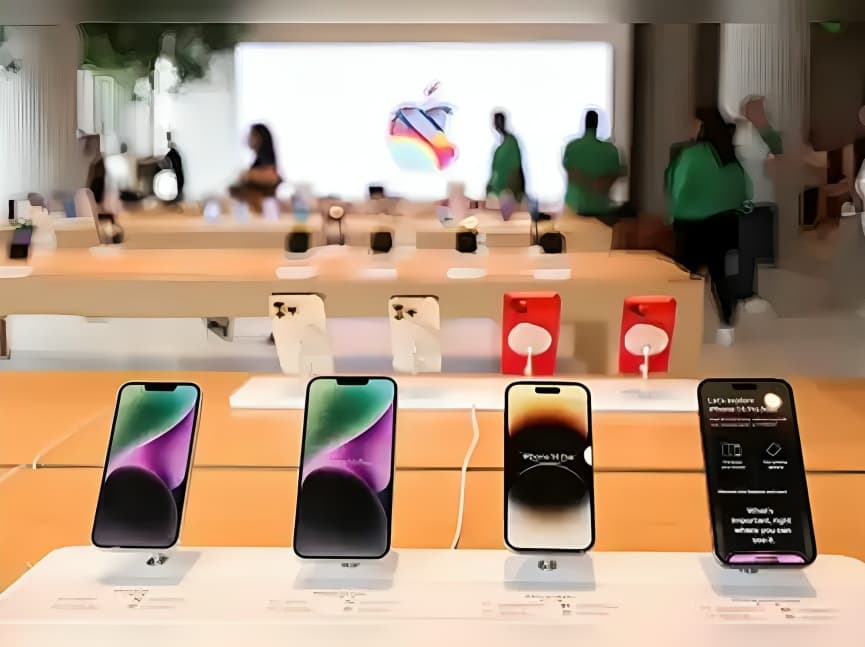 Apple Records Strong Growth in India as iPhone Drives Record Global Revenue in October December Quarter