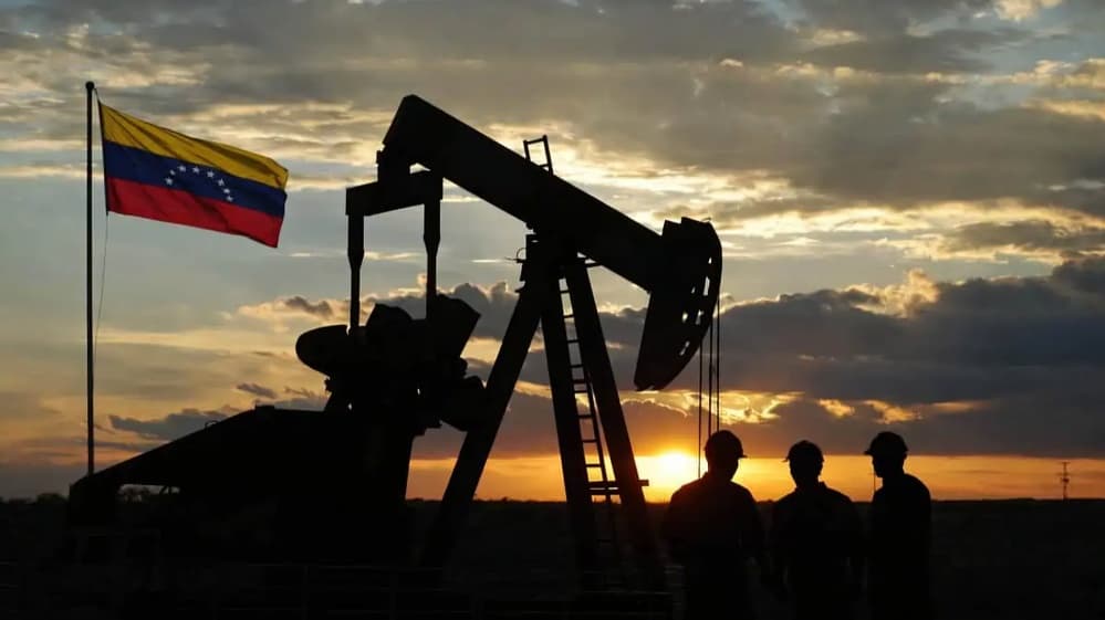 Venezuela Passes Oil Sector Reform Law, Drawing Hope and Skepticism