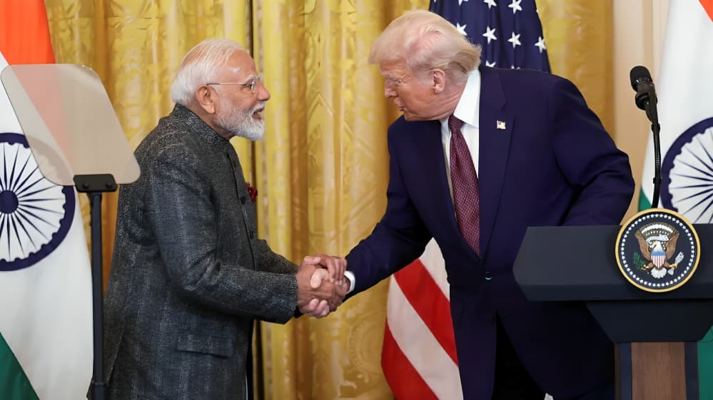Trump Explains India–US Trade Deal, Highlights Modi Factor, Russian Oil, and Tariff Reduction