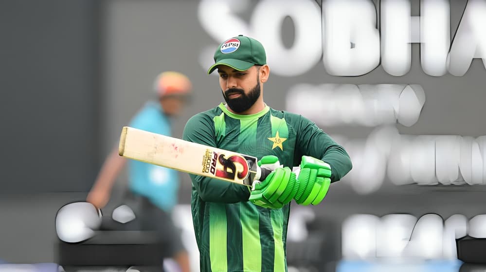 PCB Warns Shadab Khan to Mind Words After Remarks on Pakistan Legends