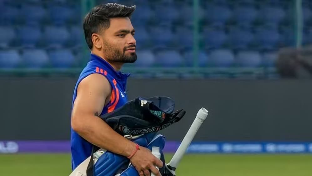 Rinku Singh Leaves India Squad Before T20 World Cup Super 8 Match Against Zimbabwe Due to Family Medical Emergency