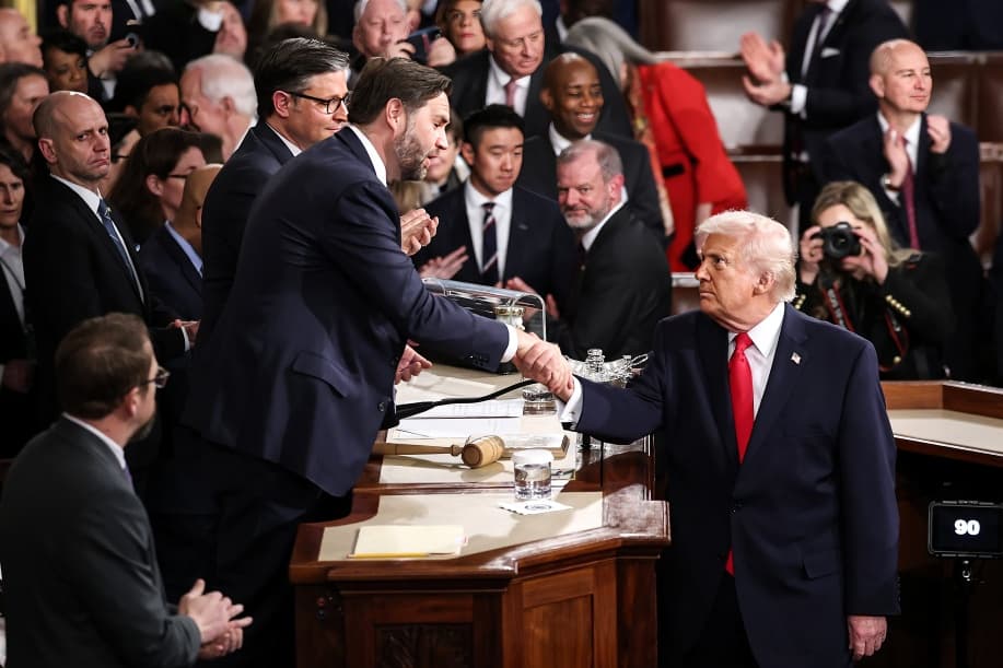 State of the Union 2026: Trump Proposes “Dalilah’s Law” to Ban CDLs for Undocumented Immigrants