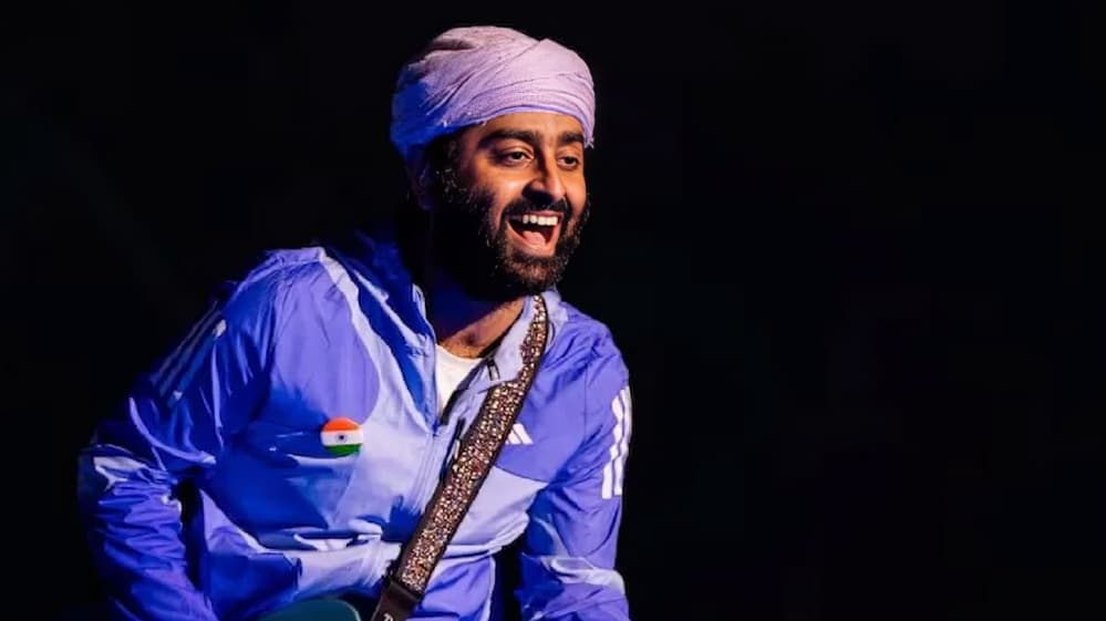 Arijit Singh Releases Independent Romantic Single Raina After Stepping Back From New Film Projects