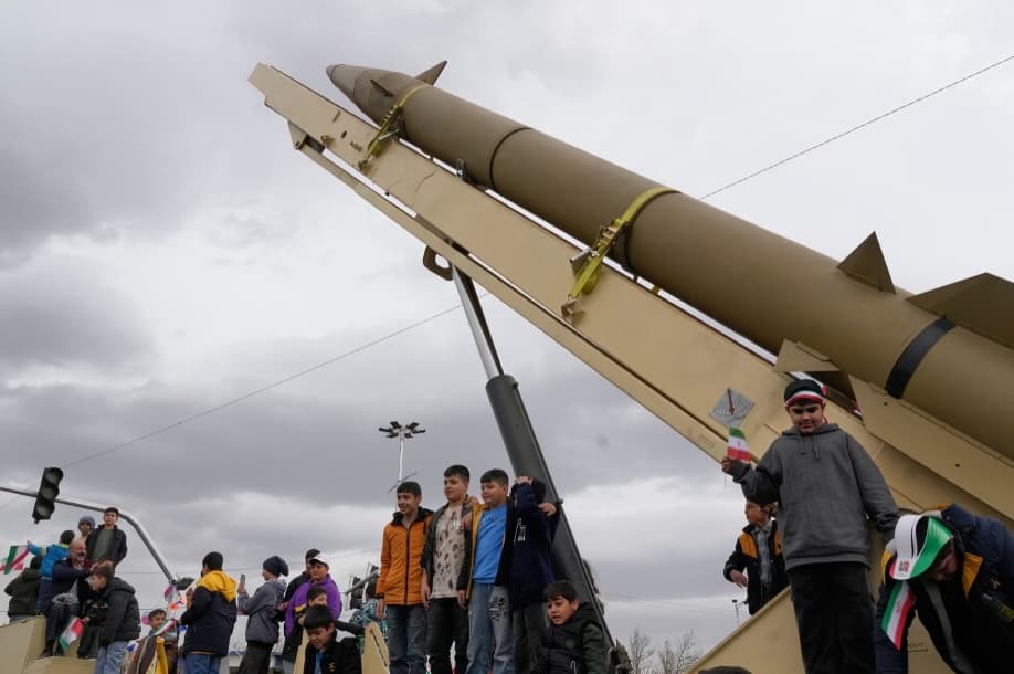 US Defence Officials Say Iran Military Continues Resistance Despite Heavy Strikes