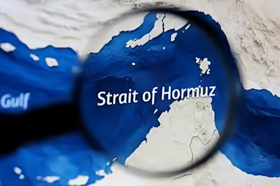 UAE Considers Military Action Against Iran to Reopen Strait of Hormuz Amid Middle East Crisis