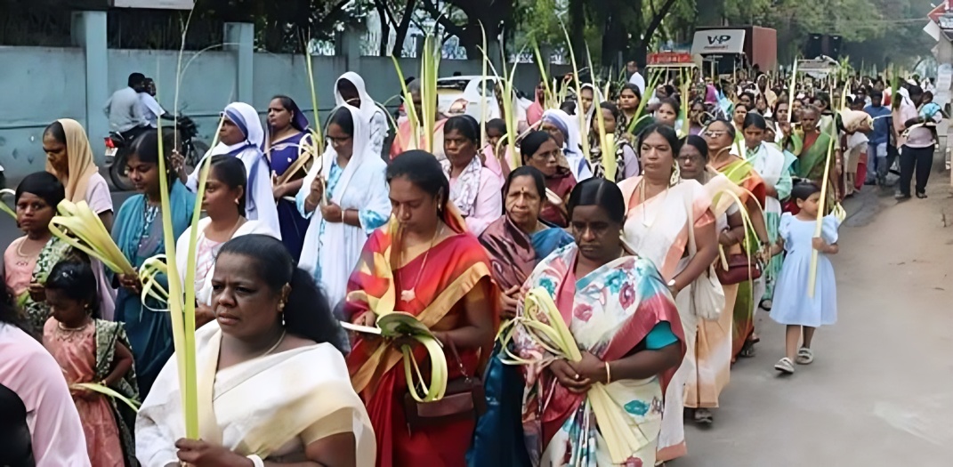 குருத்தோலை ஞாயிறு பேரணி சென்னையில் நடைபெற்றது – திரளான கிறிஸ்தவர்கள் பங்கேற்பு