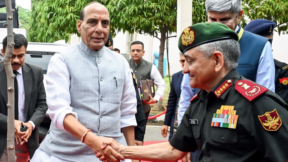 India Defence Exports Reach Record Rs 38424 Crore in FY 2025 26