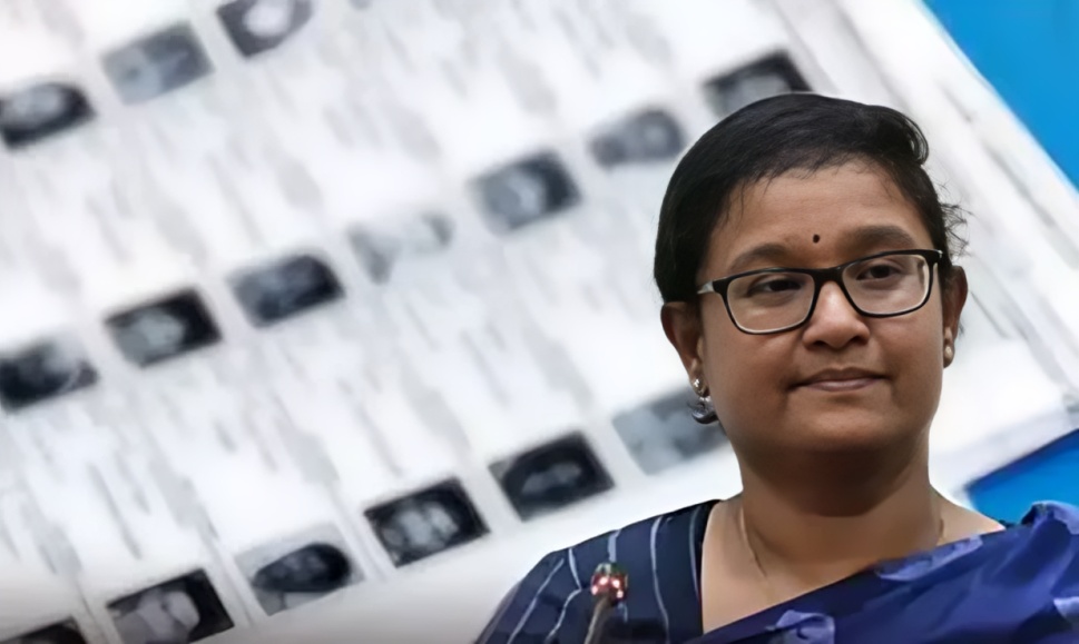 தமிழகத்தில் வாக்காளர் பட்டியலில் அதிரடி மாற்றம்; புதுப்பிக்கப்பட்ட பட்டியலில் 5.73 கோடி பேர் இடம் பெ