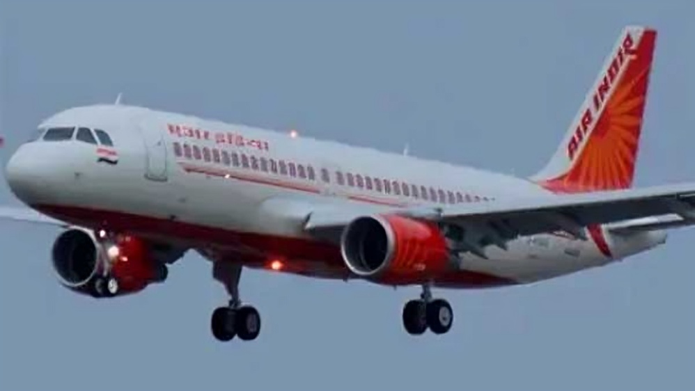 நாளை முதல் விமான கட்டண உயர்வு அமலில்; புதிய தூர அடிப்படையிலான கட்டண முறையை அறிவித்த நிறுவனம்