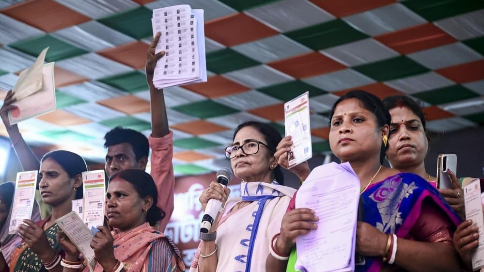 Mamata Banerjee Alleges Deletion of Community Names from West Bengal Voter Lists