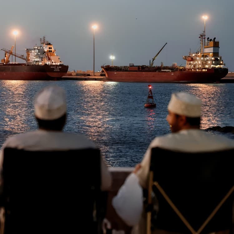 Iran Warns of Regional Impact as US Plans Strait of Hormuz Blockade