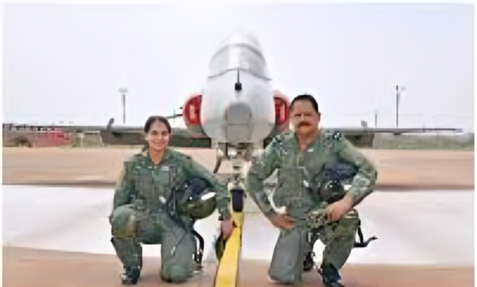 Supreme Court Orders Honourable Farewell for Former Air Force Pilot After 33 Year Legal Battle