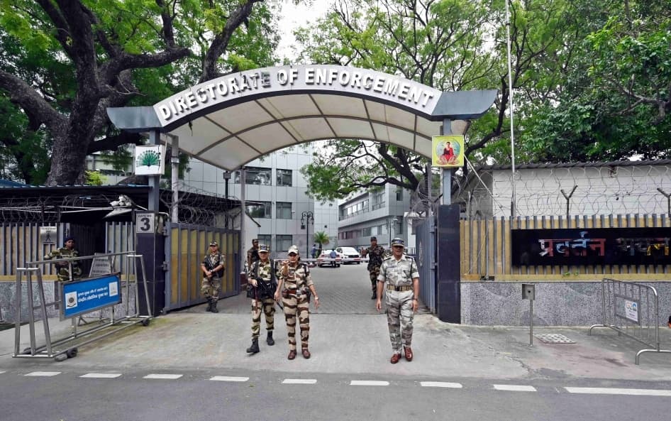 ED Arrests Former Reliance ADAG Executives Amitabh Jhunjhunwala and Amit Bapna in Money Laundering Case