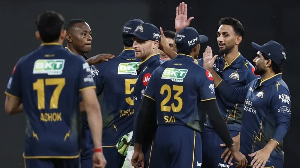 GT vs KKR Live Score IPL 2026 Gujarat Titans Aim to Extend Winning Streak Against Struggling Kolkata Knight Riders