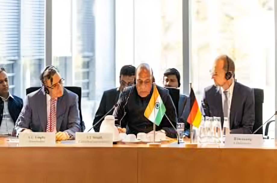 Rajnath Singh Highlights Impact of Hormuz Disruptions During Germany Visit
