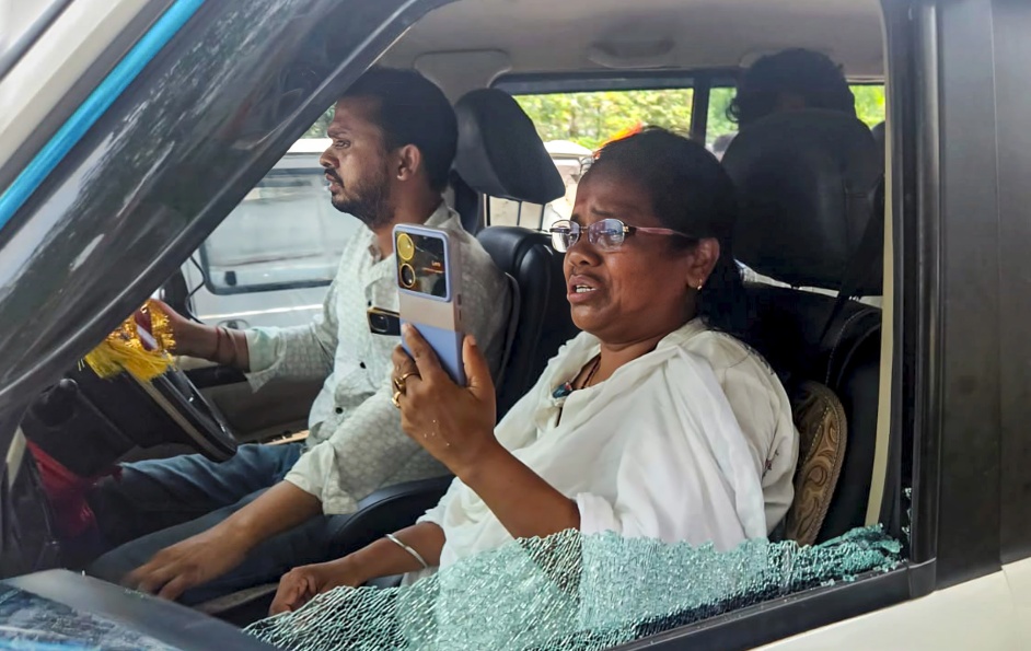 Allegations of Violence Mark Phase 2 Polling in West Bengal BJP Candidate Reports Attack