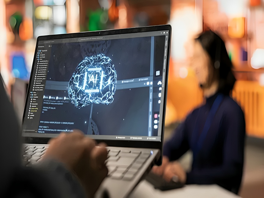 Government Launches AI Skilling Programme for Creators with 15000 Scholarships in Partnership with G