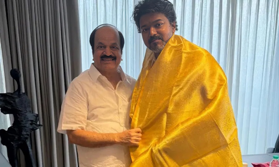 போட்டியின்றி தமிழ்நாடு சட்டப்பேரவை சபாநாயகராக ஜே.சி.டி. பிரபாகர் தேர்வு
