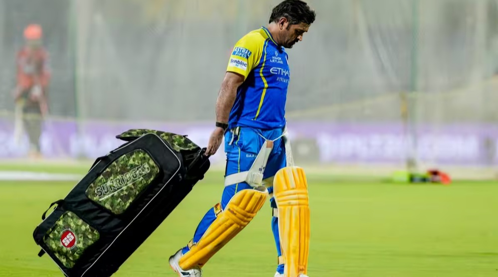 MS Dhoni Sparks Retirement Speculation After CSK Match Against Sunrisers Hyderabad