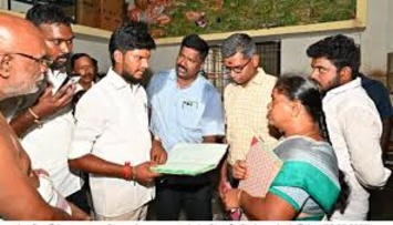 தமிழக கோவில்களில் விற்கப்படும் பிரசாதங்களில் தயாரிப்பு தேதி மற்றும் காலாவதி தேதி குறிப்பிடுவது கட்டா