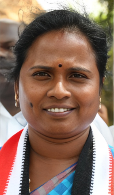 முதலமைச்சர் விஜய் அரசு ஜெயலலிதா ஆட்சியைப் போல செயல்படுகிறது என முன்னாள் அதிமுக எம்எல்ஏ மரகதம் குமரவே