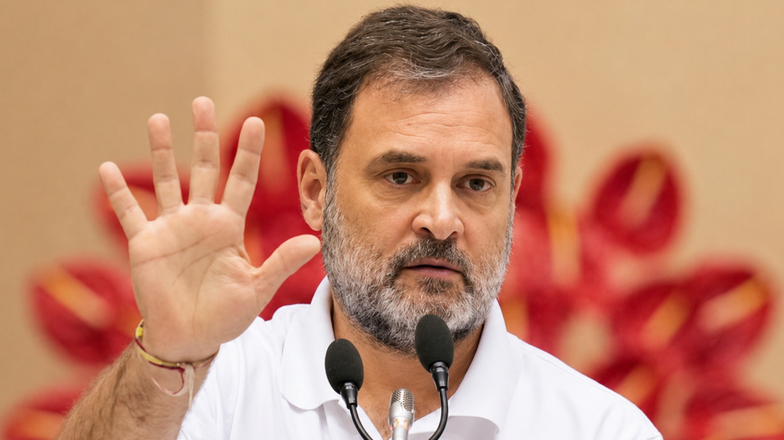 Rahul Gandhi Criticises Education System After NEET Aspirant’s Death, Raises Concerns Over Exam Refo