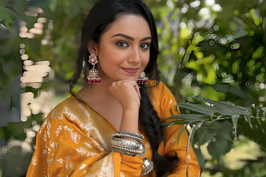 Television Actress Sanchita Ugale Cremated in Akola Following Traditional Family Rituals