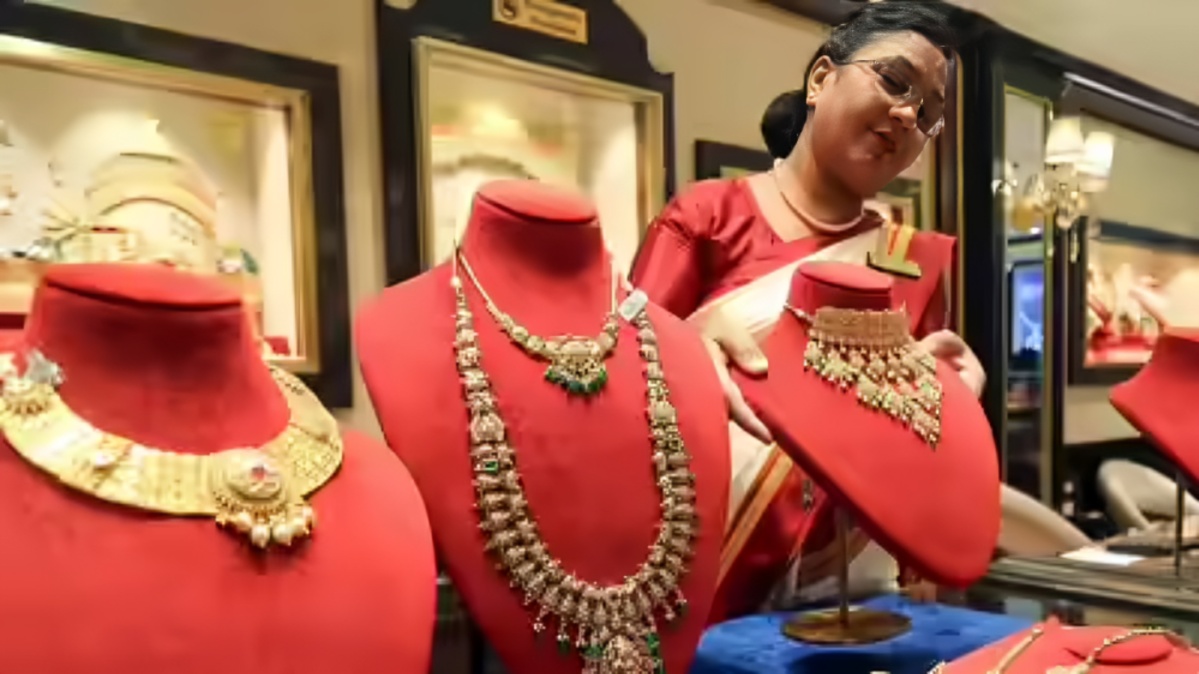 Rising Gold Prices Drive Surge in Jewellery Exchange Trends Across India