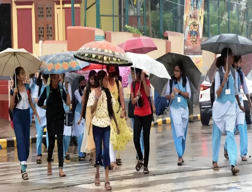 சென்னையில் திடீர் கனமழை விமான சேவைகள் பாதிப்பு பல மாவட்டங்களுக்கு கனமழை எச்சரிக்கை