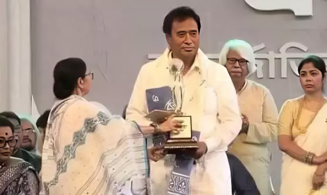 West Bengal Withdraws Banga Bibhushan Award from BJP MP Nagendra Ray Over Netaji Remarks