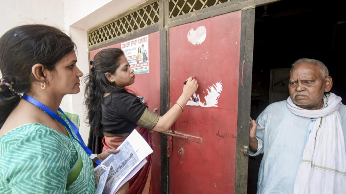 Census 2027: Centre Notifies 40 Questions Including Caste and SC ST Status