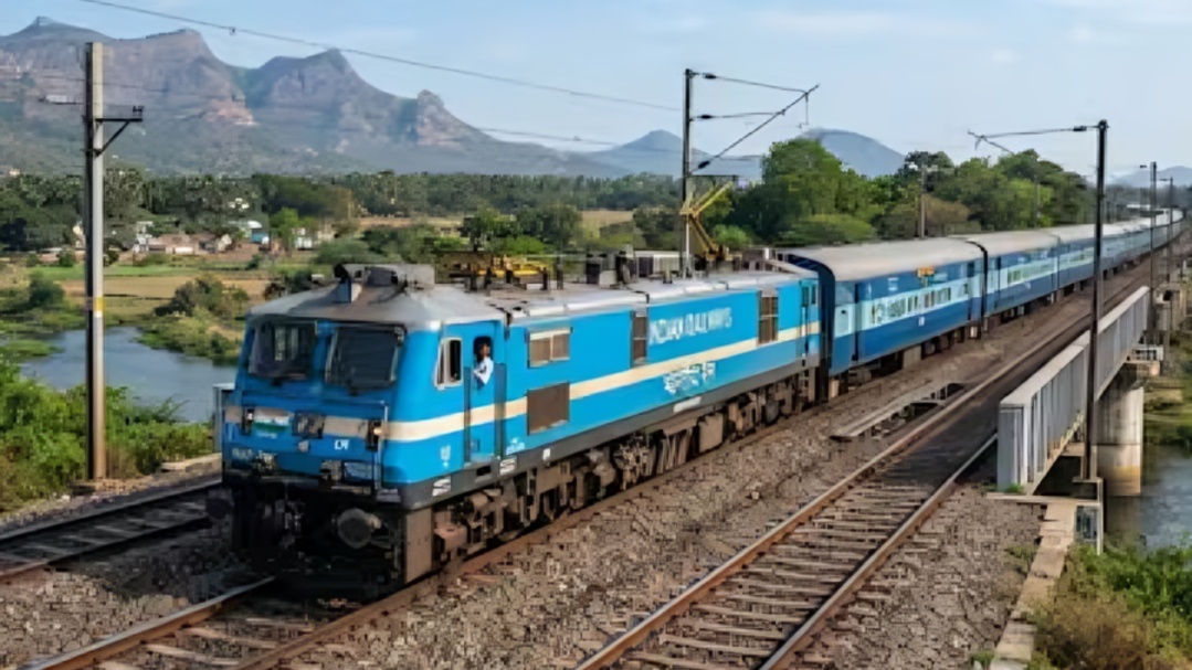 Railways Collected Rs 168 Crore Superfast Surcharge From Trains That Failed Speed Criteria: CAG