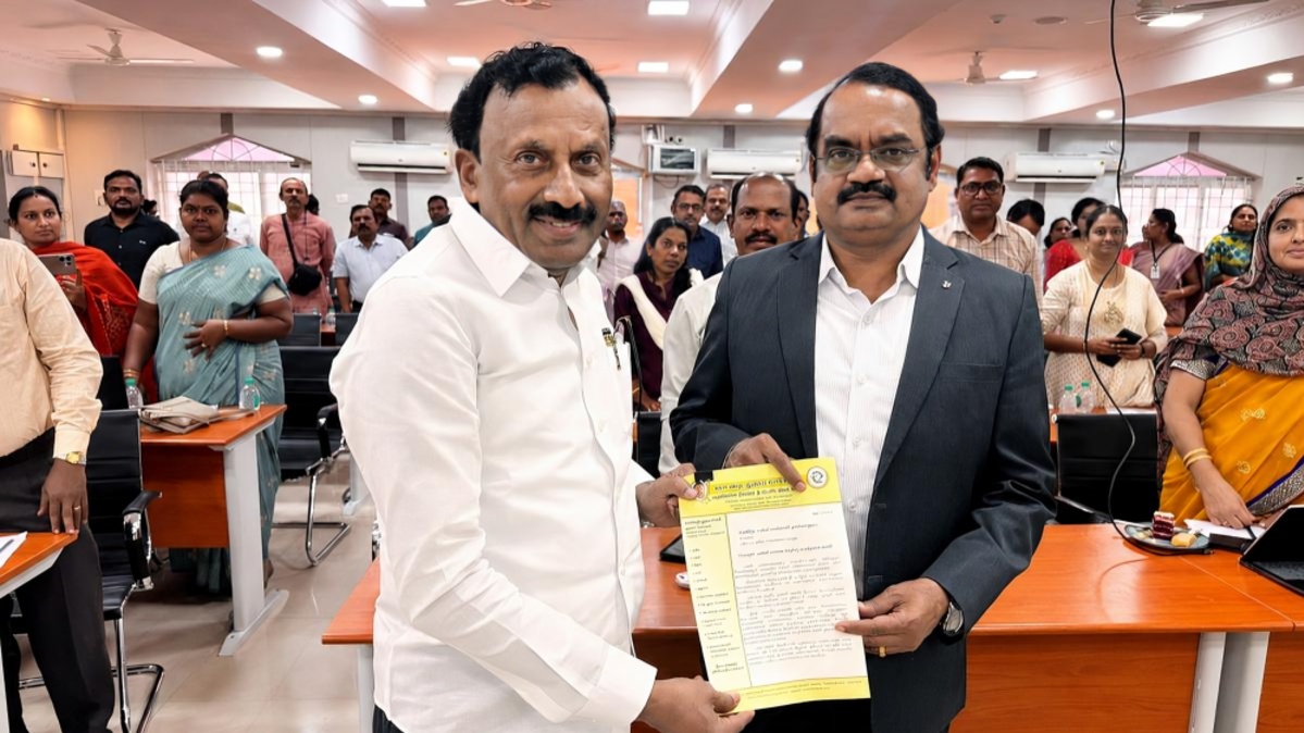 புதிய பள்ளிப் பாடத்திட்டத்தில் யோகா, ஊட்டச்சத்து மற்றும் சுகாதாரக் கல்வியை சேர்க்க சைதை துரைசாமி வலி