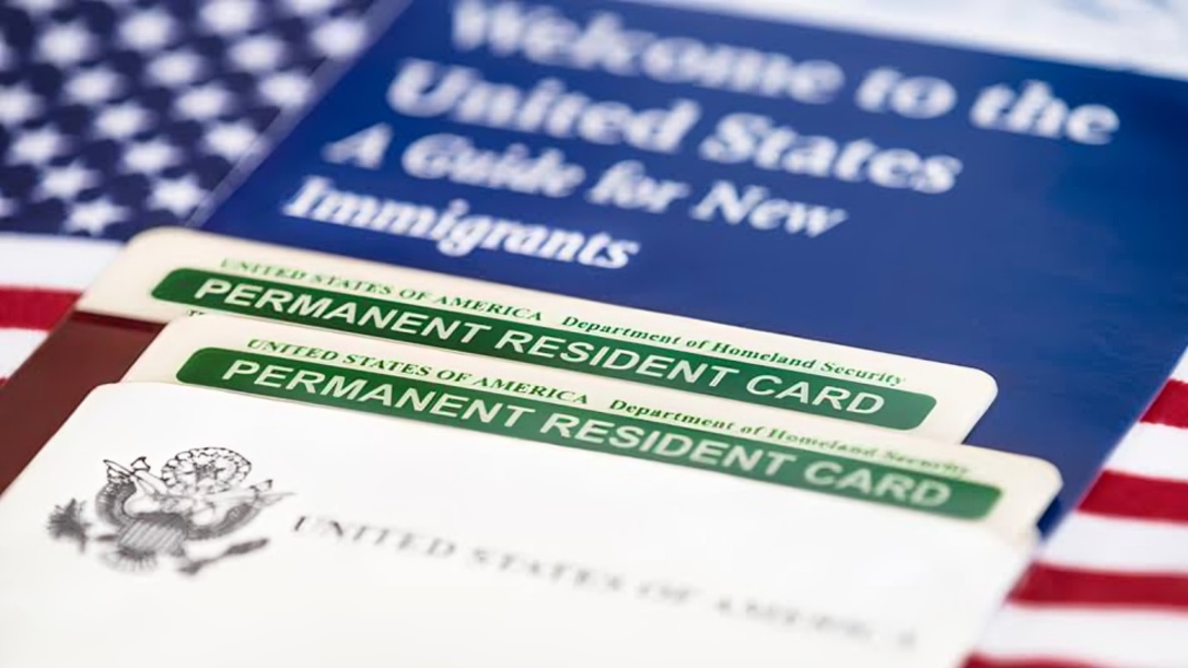 US Green Card Rules to Change From September 18: USCIS to Apply Broader Public Charge Test