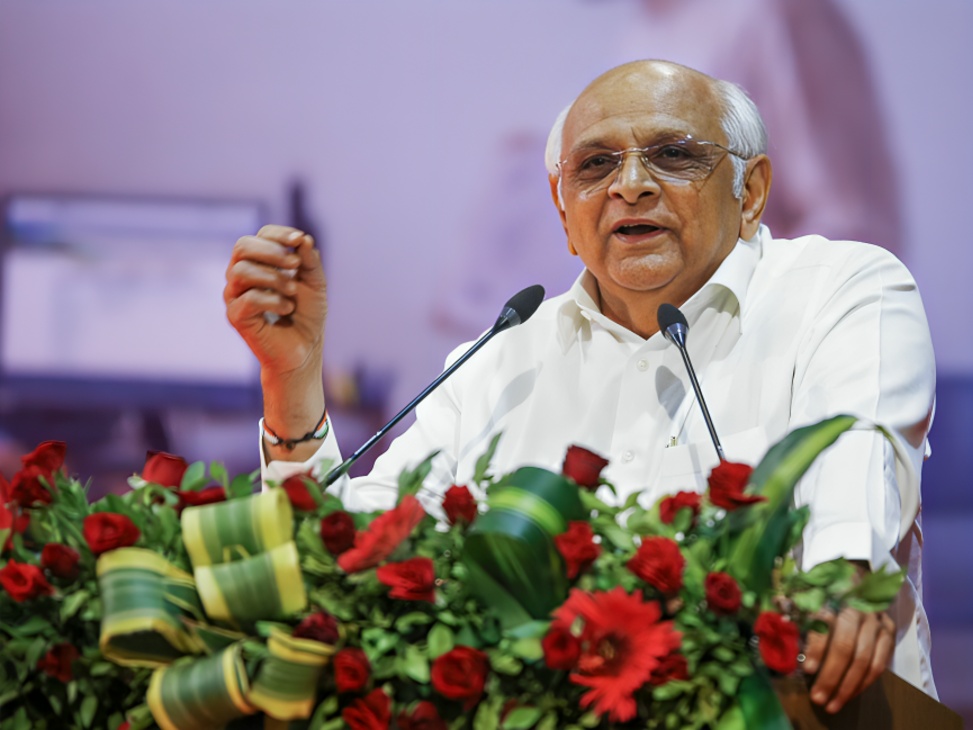 Gujarat Raises Family Income Limit for Foreign Study Loan Scheme to Rs 10 Lakh