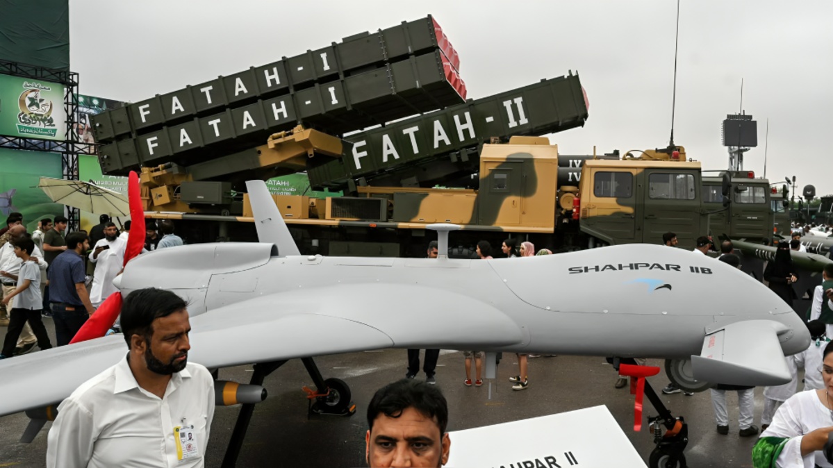 Pakistan Restricts 750 km Airspace, Fueling Speculation Over Possible Fatah Missile Test