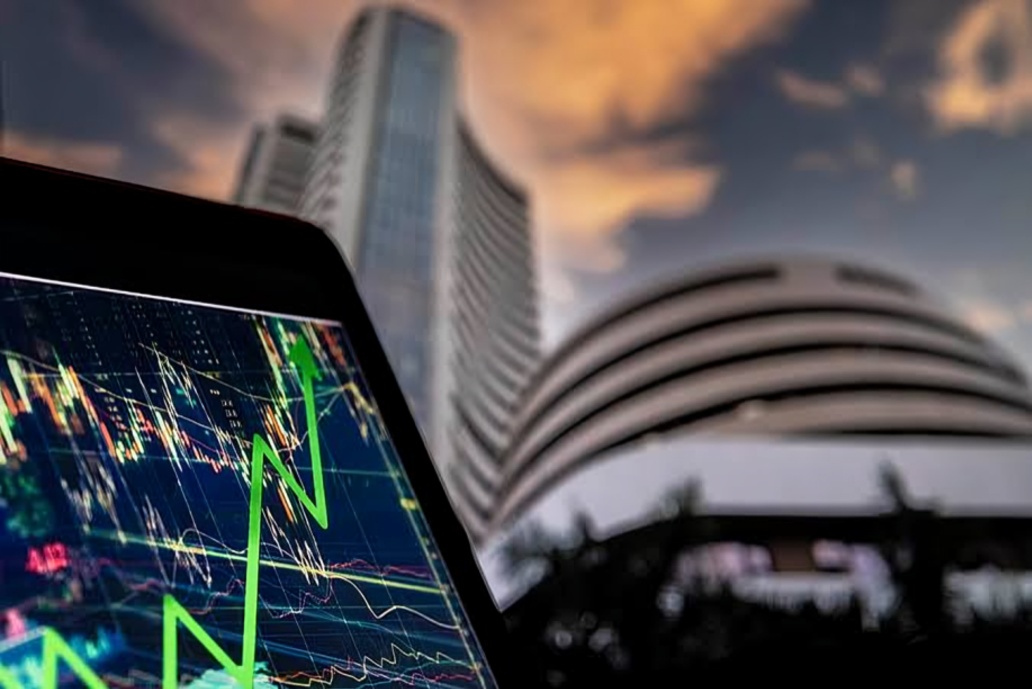 Stock Market Today August 24: Sensex and Nifty Fall as Oil Prices, Liquidity and IPO Activity Weigh