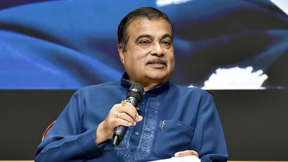 Nitin Gadkari Says New Generation Should Take Over, Remarks Spark Political Speculation