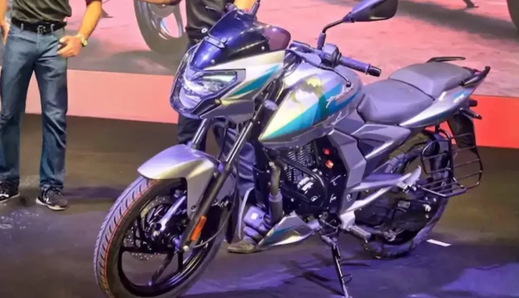 2026 Bajaj Pulsar 125 vs Old Model: New Engine, Monoshock, TFT Display and Ride Modes Explained