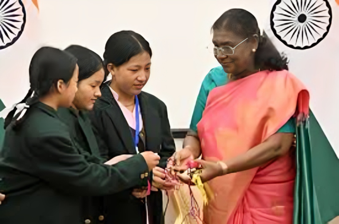 Raksha Bandhan 2026: President Murmu, Vice President Radhakrishnan and PM Modi Celebrate With Childr