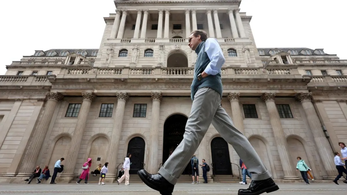 AI Bubble Burst Could Trigger Global Market Correction, Bank of England Governor Warns