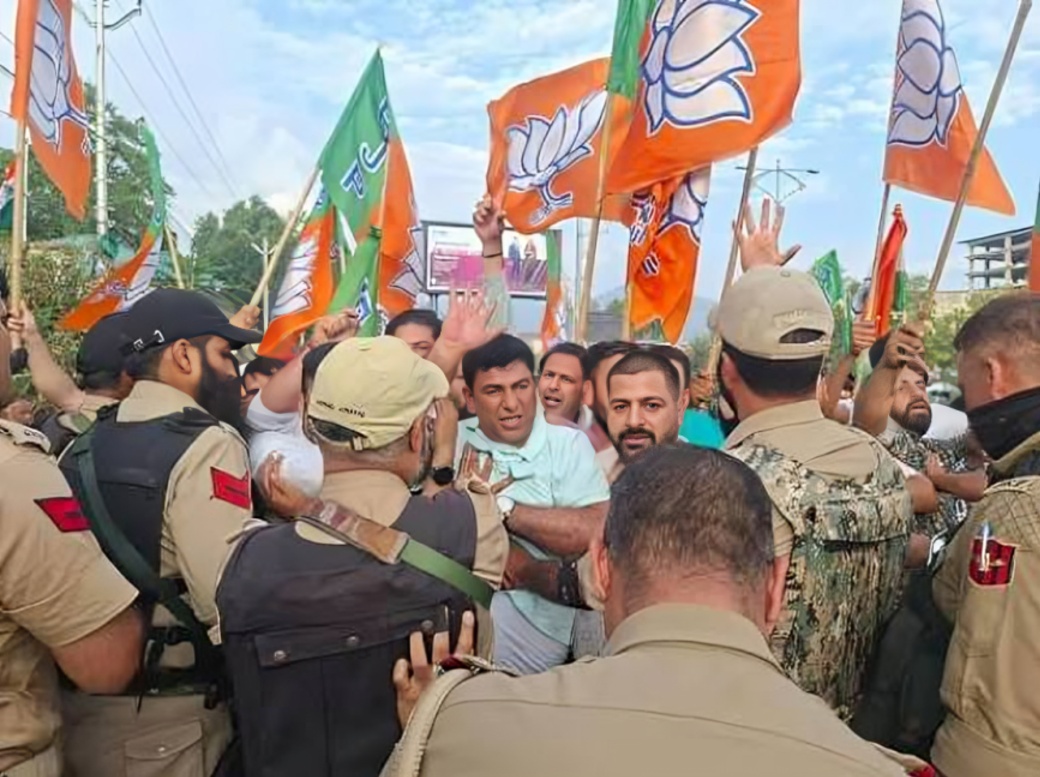 NC and BJP Announce Rival Protests in Srinagar as Security Is Tightened